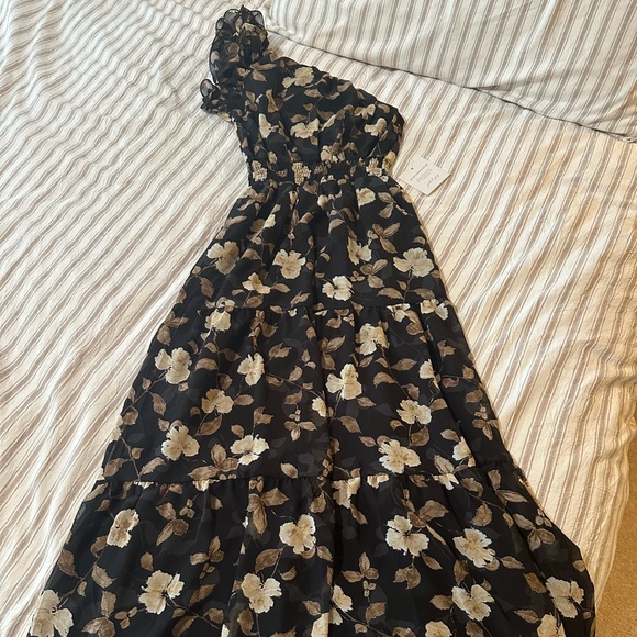 Petal & Pup Dresses & Skirts - Petal & Pup Black Floral One-Shoulder Maxi Dress